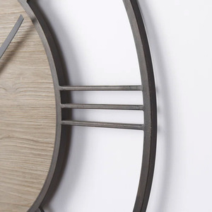 Nouveauté Horloge murale analogique en métal et en bois pour le salon et la décoration intérieure avec couleur et taille personnalisées - Product Image 4