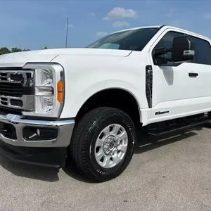 Ford F-250 XLT 2023 Usada, Volante a la Izquierda, Motor Turbo, Automática, R18, Tracción en las Cuatro Ruedas, Luces LED, Interior Claro, Asientos de Cuero - Product Image 4