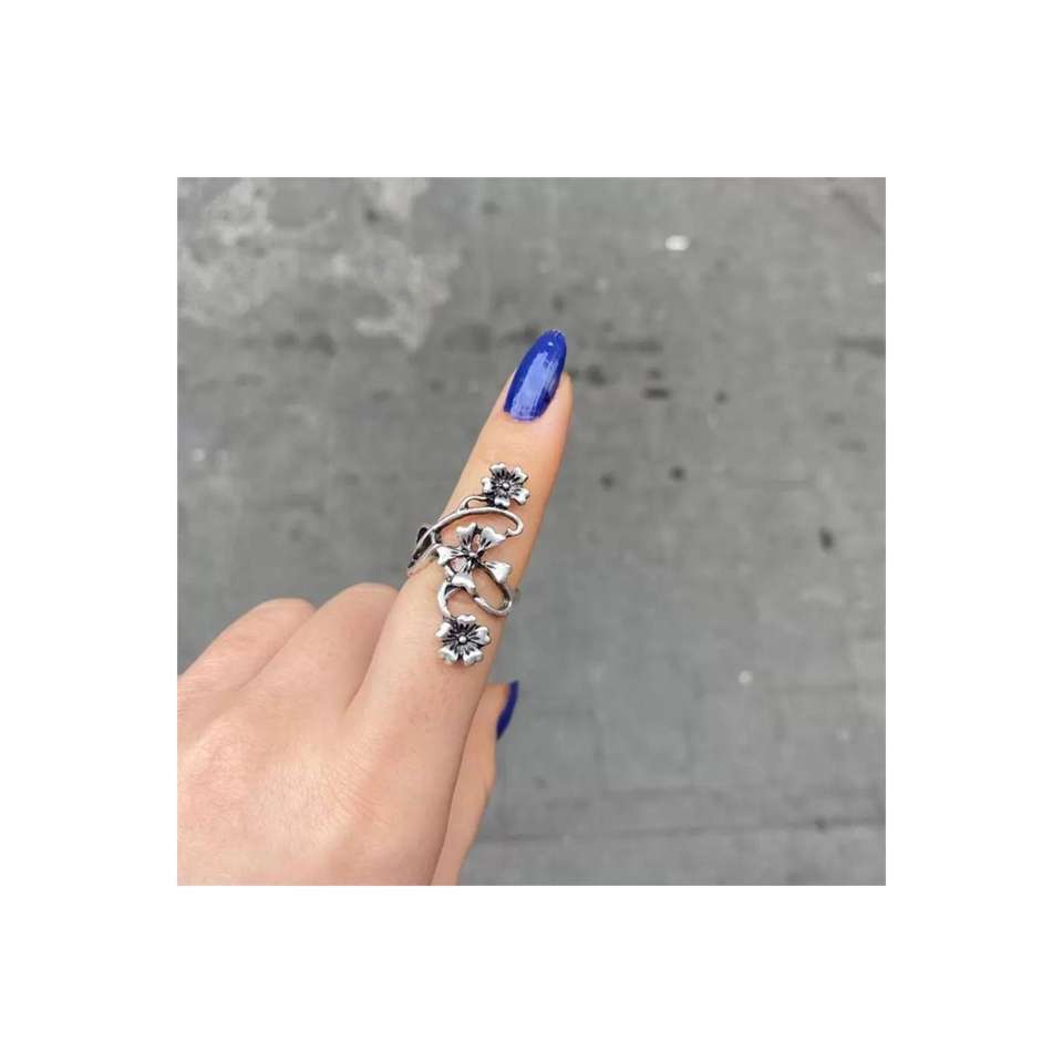 Ivy Flower Ring