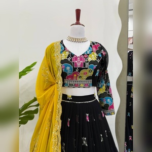 Lehenga Choli Bordado para Novia, Últimos Diseños de Boda India, Bordado Pesado, Diseñador, Ropa de Fiesta para Mujer - Product Image 4