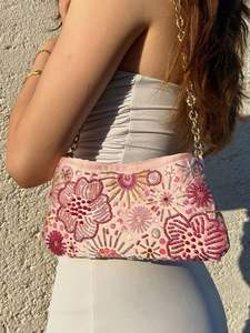 HANDICRAFT TRADICIONAL Estilo bohemio Bordado Trabajo Mano Embrague Monederos Bolsos Diseño elegante Forro de algodón al mejor precio al por mayor - Product Image 4