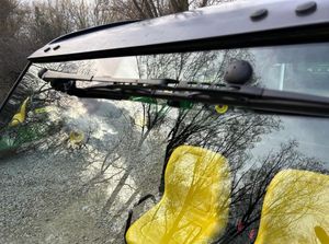 Nuevo John Deere Gator HPX615E Cab 4WD Utility - Product Image 6