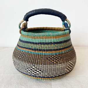 Panier de jonc de mer africain naturel de producteur supérieur pour le stockage de décorations à la maison tissant des paniers d'herbe de mer - Product Image 1