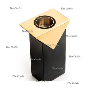 Bougeoir de Noël artisanal en marbre et métal de haute qualité pour la décoration d'hôtels et de restaurants - Product Image 2