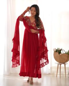 Kurta เย็บปักถักร้อยที่สวยงามตัดพอดีกับชุด dupatta พร้อมสวมใส่สำหรับงานปาร์ตี้ - Product Image 4