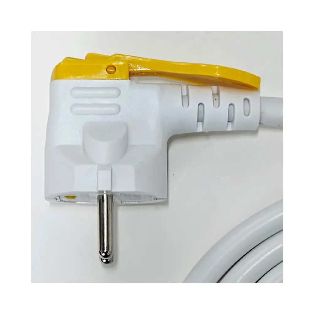 Doo Yong Non-re-wireable Plug with Two-pole with PE DY-AC16 The one-touch plugs can be easily assembled by users or replaced