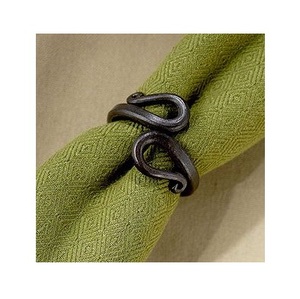 Anneau de serviette en fer traditionnel européen pour mariage, dîner formel, amélioration de la présentation de la table, touche classique, design luxueux - Product Image 6