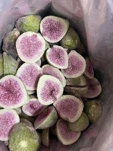 Freeze-Dried <b>Fig</b> Half Cut Crispy Made from Ripe Fresh <b>Fig</b> for Dessert Baking Ingredient OEM ODM Vietnam Organic Freeze <b>Dry</b> <b>Fig</b> - Product Image 6