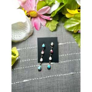 Pendientes Colgantes de Plata de Ley con Dalia de Algodón Dulce Hecha a Mano Navajo y Turquesa, con Forma de Gota de Agua - Product Image 1