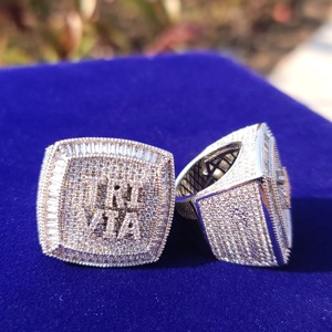 LL Hip Hop Rappeur Lettre Iced Out Vvs Bague personnalisée Iced Out VVS Moissanite Diamant Argent sterling 925 Bague Moissanite personnalisée - Product Image 6