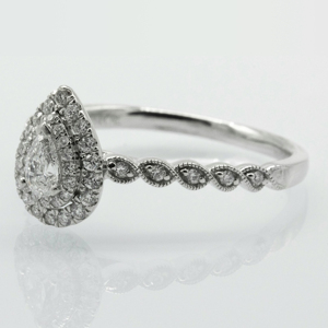 Anillo de Diamantes CZ con Corte de Pera de Lujo para Mujer, Chapado en Oro Blanco, Anillo de Compromiso, Boda, Novia - Product Image 2