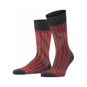 Factory Direct Breathable Cotton Athletic Ankle <b>Socks</b> <b>for</b> <b>Men</b> Custom Logo Anti-Slip Feature <b>for</b> Casual and <b>Sport</b> Wear - Product Image 2