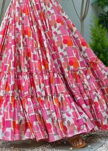 Ensemble Kurtis de festival d'été de rayonne lourde de concepteur de femmes pour le travail d'impression à quatre côtés pour des filles - Product Image 4