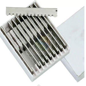 Rasoir droit en acier inoxydable avec logo personnalisé de qualité supérieure, rasoir professionnel pour barbier, rasoir à effiler avec manche en bois - Product Image 2