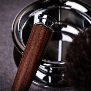 ANAAIF Rasoir pour hommes à double tranchant avec manche court robuste Finition miroir Corps en acier métallique pour l'épilation de haute qualité - Product Image 4