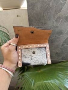 Pelo occidental en cuero de vaca nuevo tallado a mano pequeño monedero multiusos Mini cartera para mujeres regalos occidentales - Product Image 4