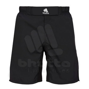 Short en satin de combat MMA à prix raisonnable du fabricant d'usine Short MMA uni simple de couleur noire - Product Image 1