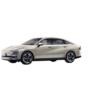 1.5L PHEV โมเดลพื้นฐานรถไฮบริดไฟฟ้าซีดานระยะยาว1100กม. รถพลังงานใหม่กระปุกเกียร์อัตโนมัติ R17พวงมาลัยซ้ายมืด-ซีดาน - Product Image 2