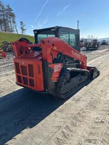 Chargeuse compacte Kubota SVL75-3HFWVCC 2025 avec godet robuste de 74 pouces et chenilles en caoutchouc de 15,8 pouces - Product Image 4