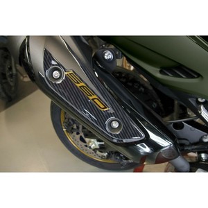 Kit Adesivi in Resina 3D Effetto Carbonio-Oro per Yamaha Tmax 560 2020-2021 - Product Image 2
