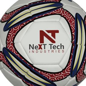 Balón de entrenamiento de fútbol de Next Tech Industries, material de PU para fines de entrenamiento con diseño personalizado y logotipo personalizado - Product Image 2
