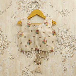 Vêtement ethnique entièrement cousu, design traditionnel de Jaipur |   Shoryam Fashion Girls Lehenga Choli 2-8 ans Polyester Infroissable - Product Image 5