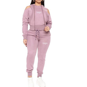 Conjunto Deportivo para Mujer, Personalizable, Cómodo, de Alta Calidad, Pantalones Deportivos y Top Corto con Capucha, 2 Piezas, Hombros Descubiertos - Product Image 2