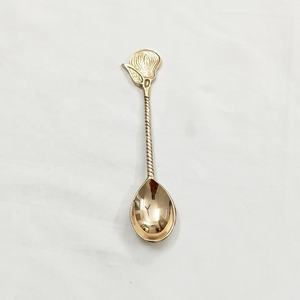 White Enamel of Flower Ended Handmade Handle Kitchenware Accessories Brass Gold Plated Spoon With Brass Embossed Novelty Spoon - Product Image 2
