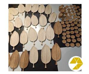 Plateau en bois élégant pour les repas gastronomiques fins Plateau en bois robuste au fini naturel lisse Formes carrées ovales rondes pour les cuisines domestiques - Product Image 3