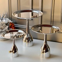 Assiette de service pour desserts de la collection Ramadan, en acier inoxydable, avec dôme en métal, design calligraphie arabe, faite à la main, écologique, pour gâteaux