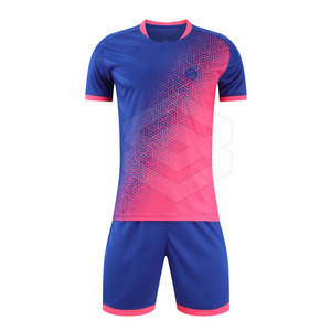 Uniforme de fútbol para hombres, venta directa de fábrica, ropa deportiva para hombres y mujeres, uniformes de fútbol hechos en poliéster 100% - Product Image 1