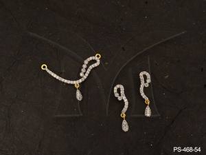 Ensemble de pendentifs AD élégants pour femmes Bijoux traditionnels de qualité supérieure pour mariages et occasions spéciales - Product Image 5