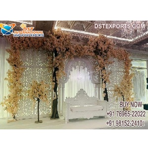 Décor de scène à thème blanc de mariage, décoration de scène à thème blanc merveilleux, décoration de scène en Fiber de mariage canadien - Product Image 1