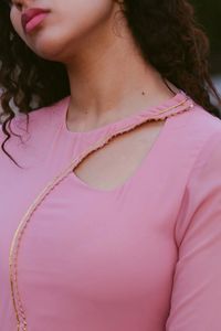 Vestido Anarkali largo completamente cosido de diseñador de lujo con bordado de trabajo de encaje con Mangas de gasa Dupatta para fiestas de Bodas de otoño - Product Image 5