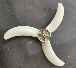 LAME DE VENTILATEUR EN PLASTIQUE À 3 LAMES - Product Image 1