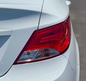 Hyundai Accent SE Sedan automatique d'occasion, 2017 - Product Image 2