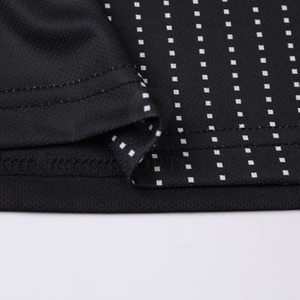 ชุดเครื่องแบบฟุตบอลชายเสื้อและกางเกงขาสั้นสำหรับการแข่งขันทีมและการฝึกซ้อม - Product Image 6