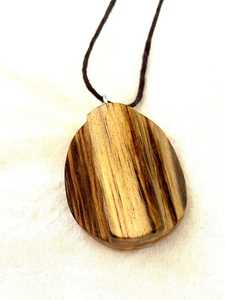 Mode femmes hommes colliers bijoux Shungite ovale pendentif porte-bonheur pendentif en bois fabriqué à la main - Product Image 2