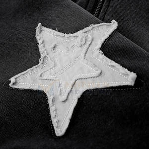 Sudadera con Capucha Bordada Desgastada para Hombre, Estilo Minimalista, Ropa Urbana para Hombre Moderno, Sudadera con Capucha Bordada Desgastada Duradera - Product Image 5