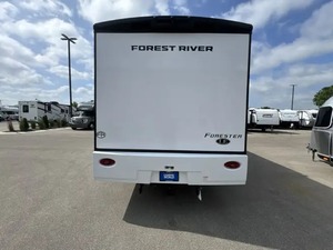 รถบ้านมือสองสภาพดี ปี 2026 Forest River FORESTER LE 2851SF - Product Image 5