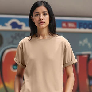 Camiseta de Algodón 100% Puro para Mujer, Corte Regular, Textura Suave, Estilo Moderno para un Uso Diario Cómodo - Product Image 4