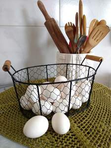 Corbeille à fruits en fil métallique doré de style nordique avec poignée en bois, bol de rangement pour légumes sur le comptoir de cuisine, panier à pain rond - Product Image 6