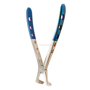 Medio azul titanio recubierto agujero diseño mango Fig 79 Dental extracción fórceps OEM/ODM patrón inglés extracción de dientes fórceps - Product Image 5