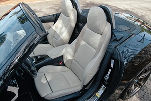 2011 B-M-W Z-4 s-D-r-i-v-e35-i-s - Product Image 5