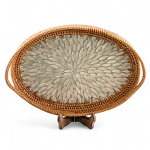 Plateau ovale en rotin avec incrustation de nacre, export en gros, vaisselle décorative pour la restauration et les hôtels - Product Image 1