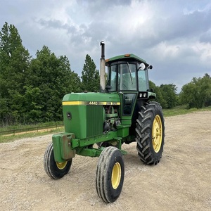 Vente en gros de tracteurs John Deeree 4440 de qualité supérieure avec une livraison rapide, une puissance élevée et une construction robuste - Product Image 1