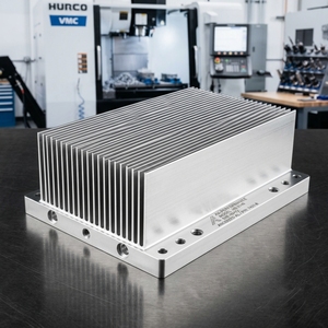 Disipador de Calor de Aluminio de Alta Precisión, Mecanizado CNC Personalizado - Product Image 1