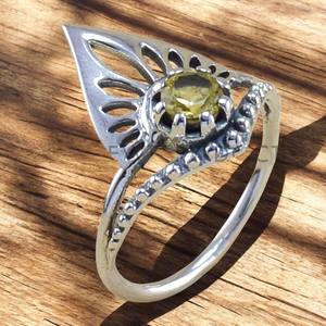 แหวนพลอยซิทรีนแฮนด์เมดสวยใน925เงินสเตอร์ลิงทำด้วยมือโดยมีการออกแบบหินแบบดั้งเดิมเครื่องประดับชั้นดีขายส่งจำนวนมาก - Product Image 1