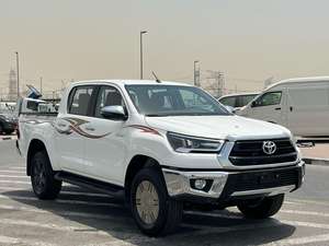 Toyota Hilux Double Cab AWD 2026 (neuf/occasion) avec phares LED, spécifications GCC, à vendre - Product Image 2