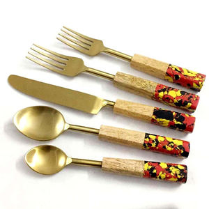 Ensemble de couverts de sponsor chaud vente chaude ensemble de couverts en acier inoxydable et poignée en résine - Product Image 5